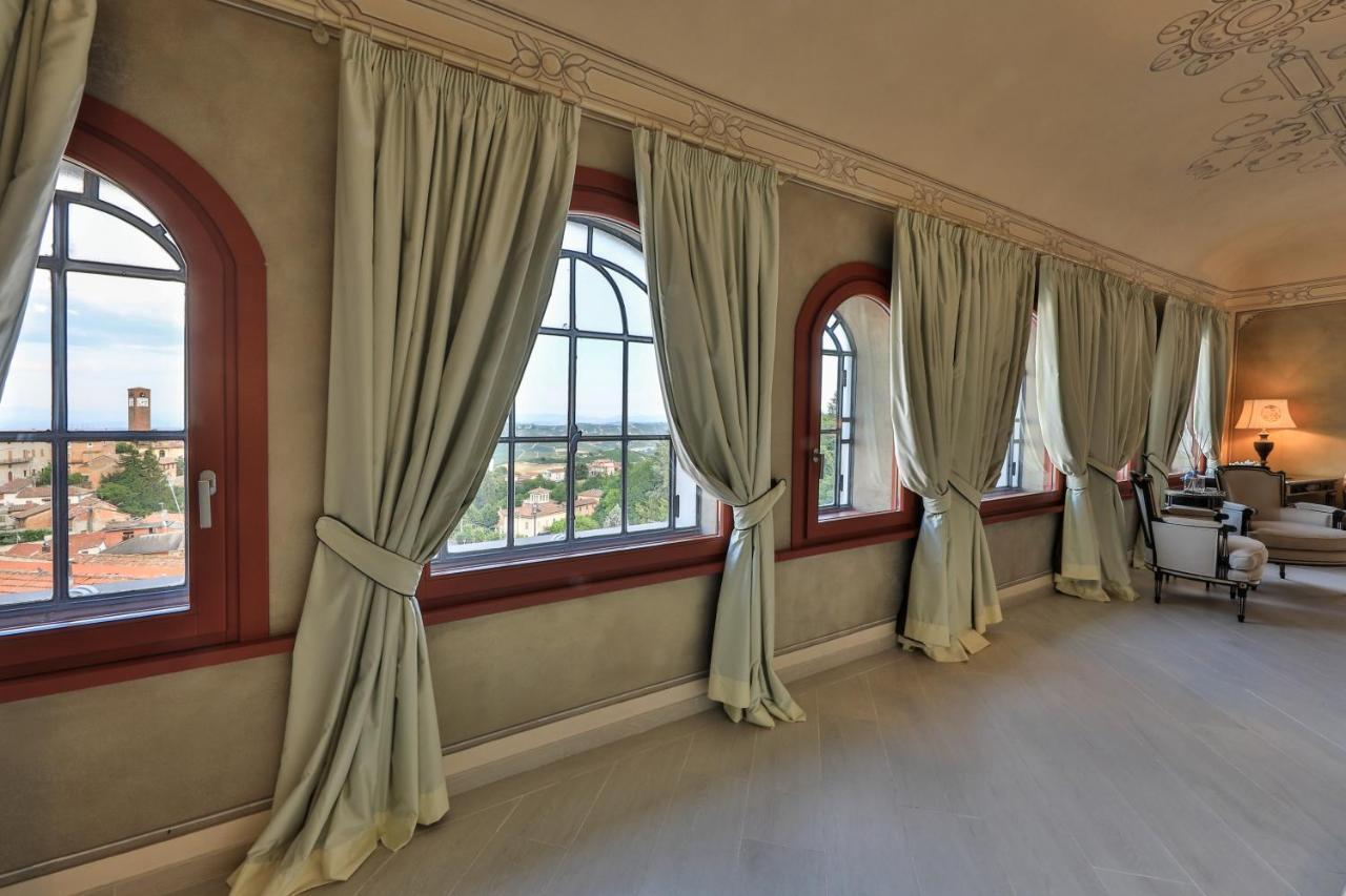 Relais Prato 5*