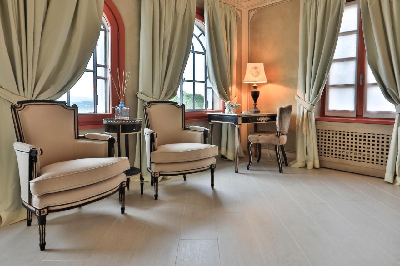 Relais Prato 5*